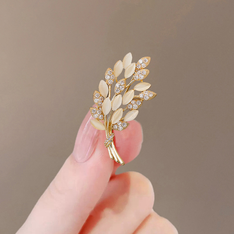 Women'S Accessories Manufacturers - Punk Mädchen Temperament Anzug Brosche Vielseitige