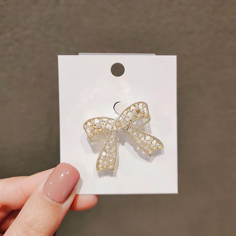 Women'S Accessories Manufacturers - Punk-Mädchen-Brosche, 2023, modischer neuer Stil, aushöhlen,